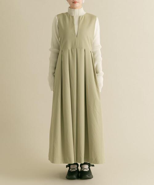 【セール】『2サイズ展開』キーネックBIGプリーツジャンパースカート（ワンピース）｜KBF（ケイビーエフ）