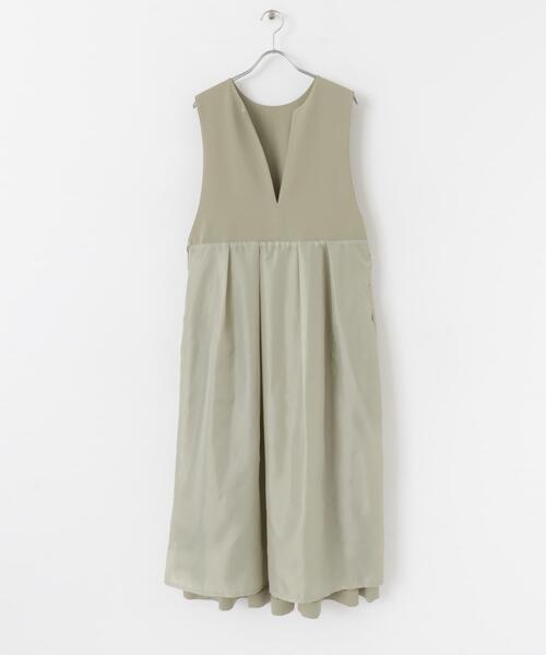 【セール】『2サイズ展開』キーネックBIGプリーツジャンパースカート（ワンピース）｜KBF（ケイビーエフ）