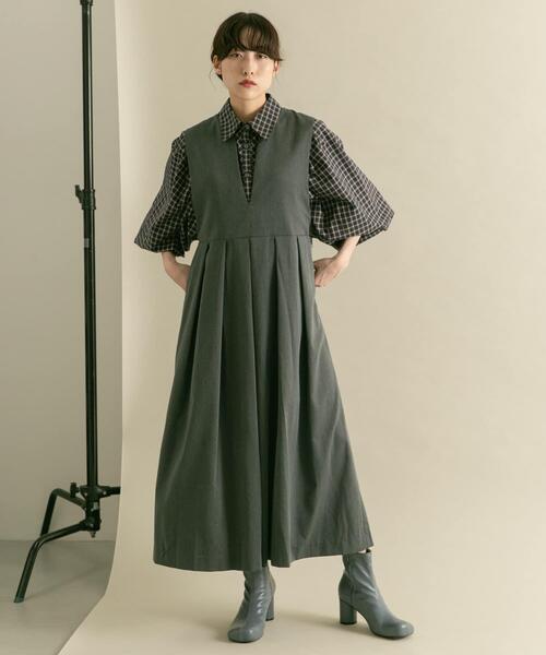 【セール】『2サイズ展開』キーネックBIGプリーツジャンパースカート（ワンピース）｜KBF（ケイビーエフ）