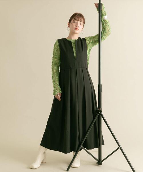 セール】『2サイズ展開』キーネックBIGプリーツジャンパースカート