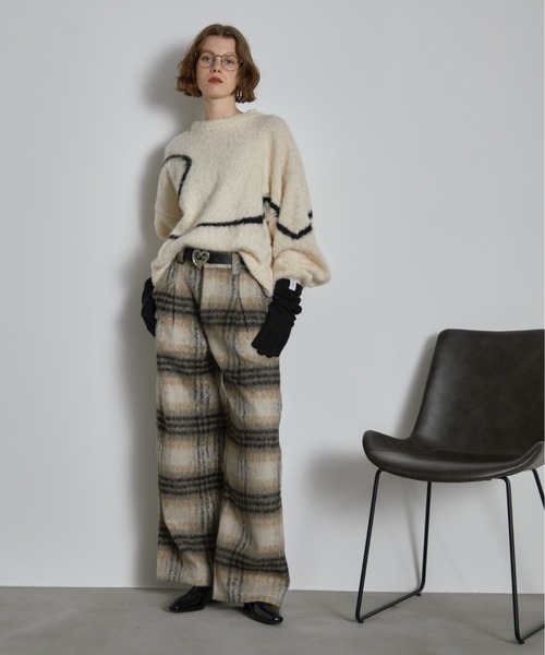 THE YOn（ザヨン）の「ウールライクチェックタックパンツ（その他パンツ・レディース・ベージュ/グレー・M/S）」の12枚目の写真