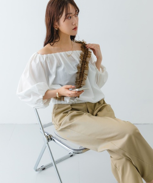 RODE SKO(ロデスコ)の「ギャザーチュールストラップ(スマホケース/カバー・レディース・ブラック/ブラウン/グレー・ONE)」の11枚目の写真