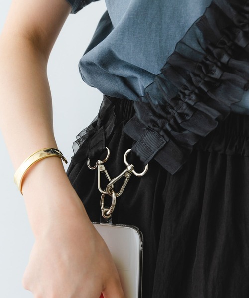 RODE SKO(ロデスコ)の「ギャザーチュールストラップ(スマホケース/カバー・レディース・ブラック/ブラウン/グレー・ONE)」の19枚目の写真