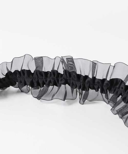 RODE SKO(ロデスコ)の「ギャザーチュールストラップ(スマホケース/カバー・レディース・ブラック/ブラウン/グレー・ONE)」の4枚目の写真