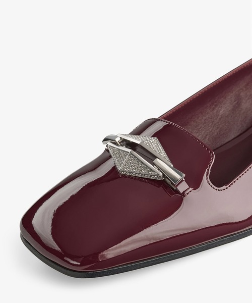 JIMMY CHOO（ジミーチュウ）の「RAVI FLAT（パンプス・レディース・ブラック/ボルドー・37/36.5/35.5/35/36/37.5）」の8枚目の写真