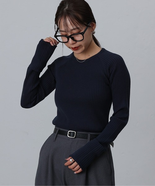 COLONY 2139（コロニートゥーワンスリーナイン）の「抗ピルPBTターンUPスリーブニット（ニット/セーター・レディース・ネイビー/レッド/ブラック/オフホワイト/グレー・FREE）」の4枚目の写真