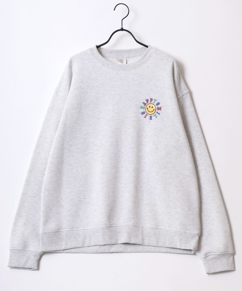 SMILEY FACE(スマイリーフェイス)の「SMILEY FACE/スマイリーフェイス オーバーサイズ 裏起毛 袖プリント バックプリント ロゴ ワンポイント刺繍 スウェット トレーナー/レディース メンズ(スウェット・レディース・ホワイト系その他/スミクロ/ブラック系その他2/グレー系その他2/グレー系その他3/ブラック系その他3/ネイビー/ブラック/アッシュグレー/ホワイト/グレー系その他/ブラック系その他・LL/L/M)」の16枚目の写真