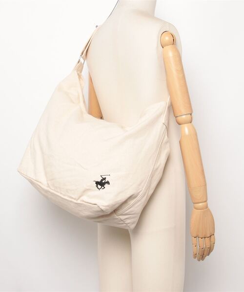 BEVERLY HILLS POLO CLUB（ビバリーヒルズポロクラブ）の「【Beverly Hills Polo Club/ビバリーヒルズポロクラブ】ワンポイント キャンバスビッグショルダーバッグ（ショルダーバッグ・メンズ・カーキ/アイボリー/ブラック・FREE）」の14枚目の写真