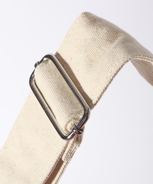 BEVERLY HILLS POLO CLUB（ビバリーヒルズポロクラブ）の「【Beverly Hills Polo Club/ビバリーヒルズポロクラブ】ワンポイント キャンバスビッグショルダーバッグ（ショルダーバッグ・メンズ・カーキ/アイボリー/ブラック・FREE）」の9枚目の写真