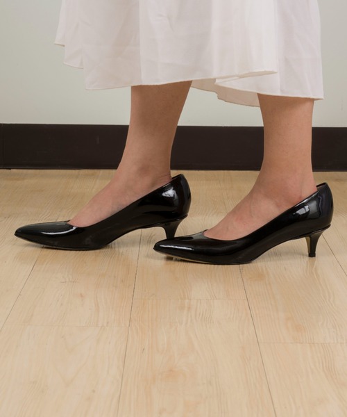 CORSO ROMA，9（コルソローマ）の「【CORSO ROMA,9/コルソローマ9】レザー 牛革 ポインテッドトゥ パンプス 5cmヒール（パンプス・レディース・ブラック/ブラック系その他・36/37/38/39）」の20枚目の写真