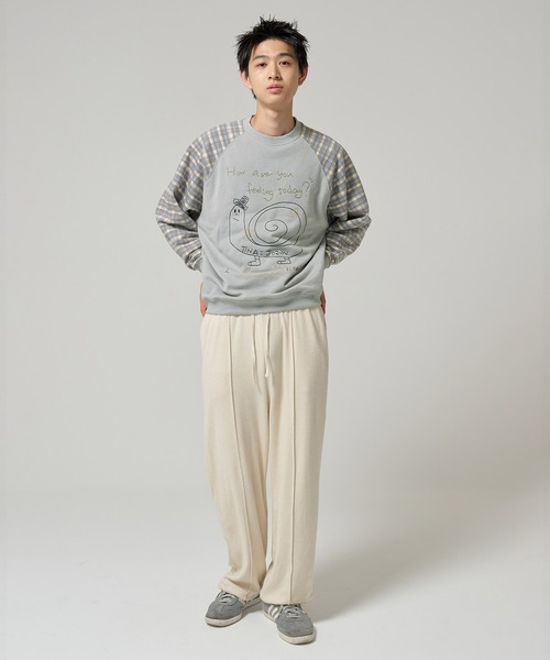 TINA：JOJUN（ティーナジョジュン）の「ユニセックス オリジナルイラストスウェット TINA：JOJUN（スウェット・レディース・グレー・M）」の5枚目の写真