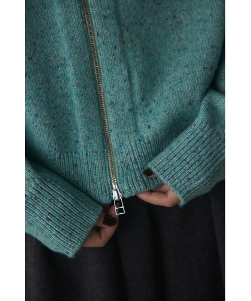 BLACK BY MOUSSY（ブラックバイマウジー）の「zip knit tops(ジップニットトップス)（ニット/セーター・レディース・ブラウン/ライトブルー・FREE）」の17枚目の写真