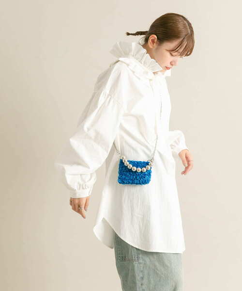 KBF(ケイビーエフ)の「タックフリルカラーミニワンピース(ワンピース・レディース・オフホワイト/チャコールグレー・ONE)」の20枚目の写真