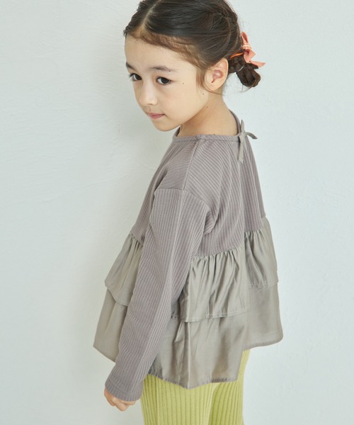 pairmanon（ペアマノン）の「【軽ふわっふる】 ワッフル フリル ティアード 長袖 Tシャツ（Tシャツ/カットソー・キッズ・ライトベージュ/ブラック/モカ/ピンク/ライトピンク/ブラック系その他/オレンジ系その他・120/110/130/150/100/140/90）」の3枚目の写真