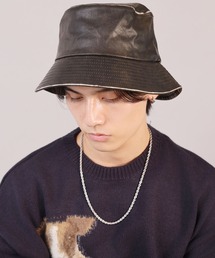 ステッチ合皮バケットハット