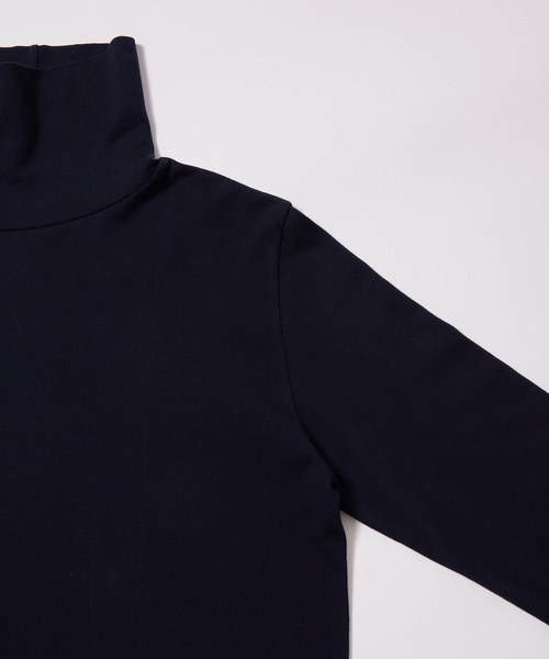 ADAM ET ROPE'(アダムエロペ)の「WOMEN【Hanes for BIOTOP】 オーガニックコットン タートルネックプルオーバー(Tシャツ/カットソー・レディース・ブラック/ホワイト/ネイビー・M)」の6枚目の写真