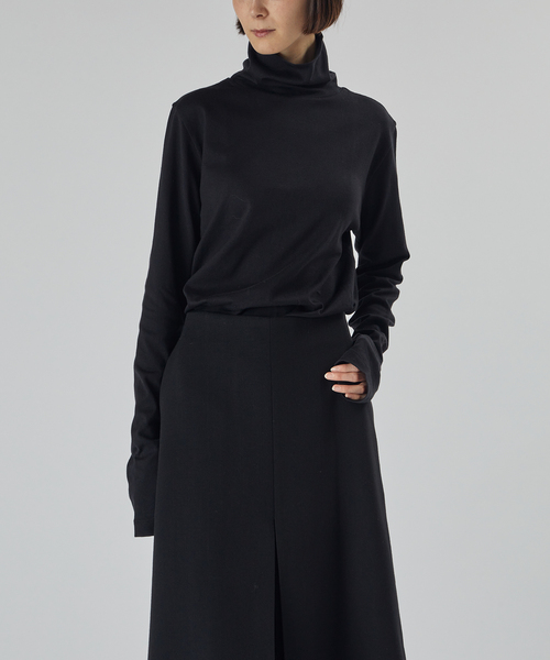 ADAM ET ROPE'(アダムエロペ)の「WOMEN【Hanes for BIOTOP】 オーガニックコットン タートルネックプルオーバー(Tシャツ/カットソー・レディース・ブラック/ホワイト/ネイビー・M)」の15枚目の写真