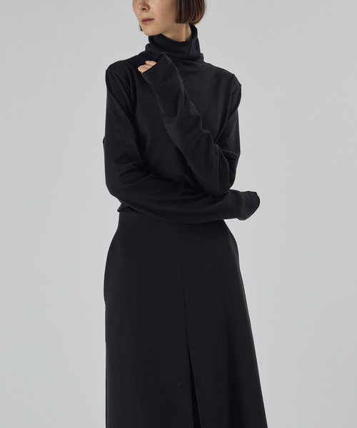 ADAM ET ROPE'(アダムエロペ)の「WOMEN【Hanes for BIOTOP】 オーガニックコットン タートルネックプルオーバー(Tシャツ/カットソー・レディース・ブラック/ホワイト/ネイビー・M)」の16枚目の写真