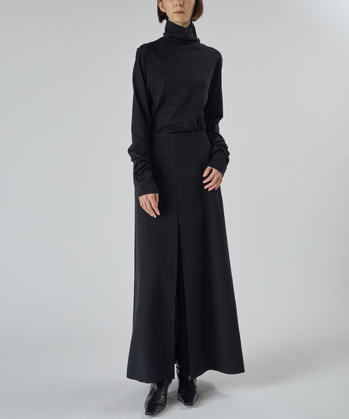 ADAM ET ROPE'(アダムエロペ)の「WOMEN【Hanes for BIOTOP】 オーガニックコットン タートルネックプルオーバー(Tシャツ/カットソー・レディース・ブラック/ホワイト/ネイビー・M)」の18枚目の写真