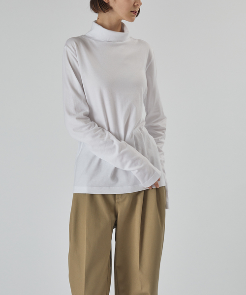 ADAM ET ROPE'(アダムエロペ)の「WOMEN【Hanes for BIOTOP】 オーガニックコットン タートルネックプルオーバー(Tシャツ/カットソー・レディース・ブラック/ホワイト/ネイビー・M)」の19枚目の写真