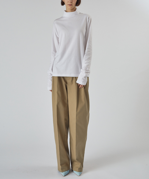 ADAM ET ROPE'(アダムエロペ)の「WOMEN【Hanes for BIOTOP】 オーガニックコットン タートルネックプルオーバー(Tシャツ/カットソー・レディース・ブラック/ホワイト/ネイビー・M)」の20枚目の写真