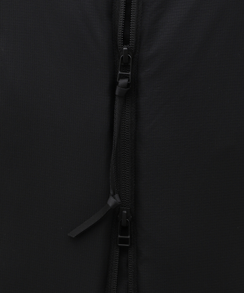 Product Twelve（プロダクトトゥエルブ）の「Product Twelve(プロダクトトゥエルブ) Primaloft Puffer Vest 24AW-PVE01（ダウンジャケット/コート・メンズ・ブラック・2/3）」の11枚目の写真