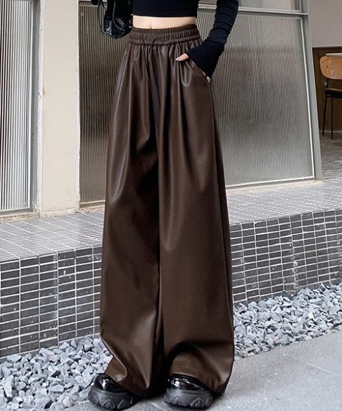 セール】フェイクレザーイージーパンツ（その他パンツ）｜SHEENA