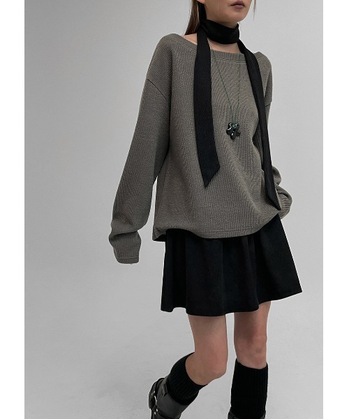 BLACKUP（ブラックアップ）の「[MADE] レンデンルーズフィットボートネック長袖Tシャツ（Tシャツ/カットソー・レディース・カーキ/グレー/チャコール・ONESIZE）」の18枚目の写真