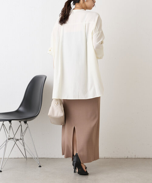 Jena espace merveilleux(ジェナ エスパスメルヴェイユ)の「フロントフリルシャツ(シャツ/ブラウス・レディース・ブラック/オフホワイト/カーキ・FREE)」の8枚目の写真