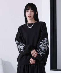 ヘビーウェイトフラワー刺繍スウェット