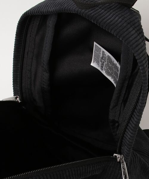 JANSPORT(ジャンスポーツ)の「【JANSPORT】HALF PINT FX(バックパック/リュック・レディース・ブラック・FREE)」の2枚目の写真