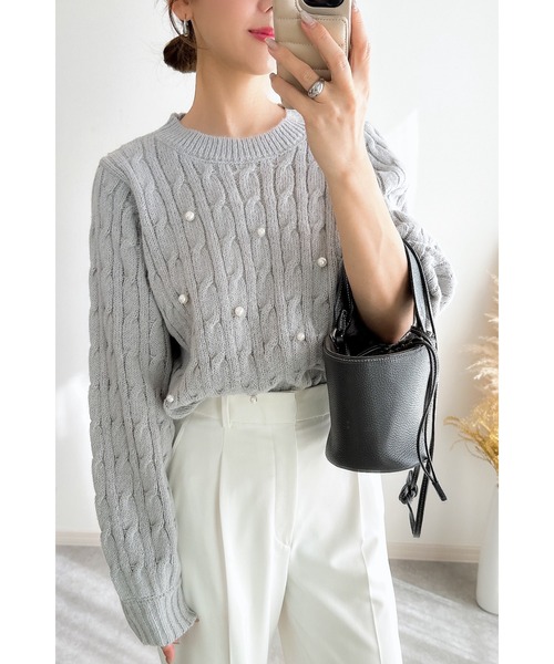 &. NOSTALGIA（アンドドットノスタルジア）の「【ZOZO限定】モヘアタッチケーブルパールニット（ニット/セーター・レディース・ブラック/モカ/ライトグレー・M）」の6枚目の写真