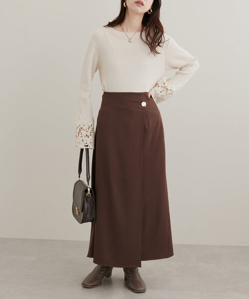 natural couture(ナチュラルクチュール)の「袖口レースリブニット(ニット/セーター・レディース・グレイッシュベージュ/ブラック/ブルー/オフホワイト・FREE)」の5枚目の写真