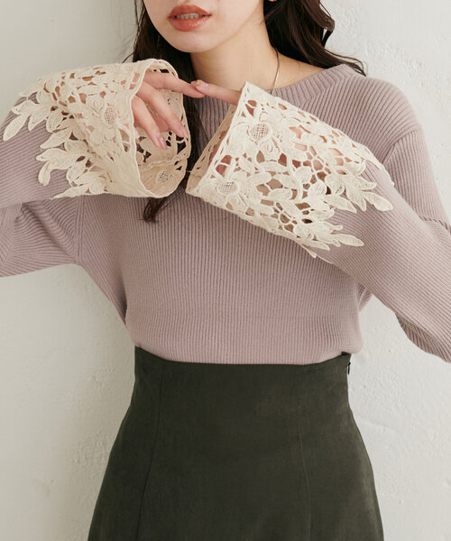 natural couture(ナチュラルクチュール)の「袖口レースリブニット(ニット/セーター・レディース・グレイッシュベージュ/ブラック/ブルー/オフホワイト・FREE)」の17枚目の写真