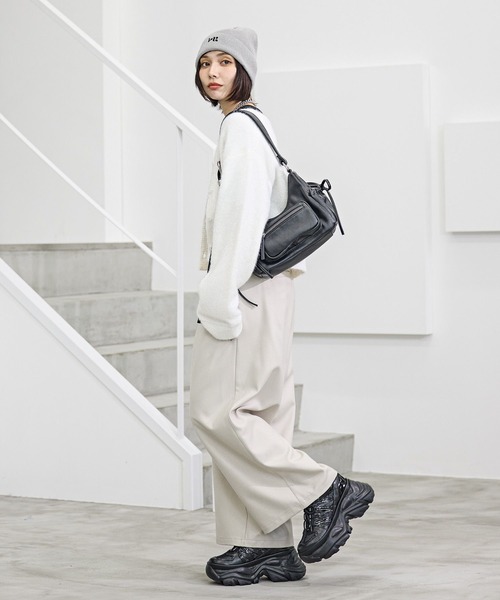 PAGEBOY(ページボーイ)の「<セットアップ対応>タックワイドスラックス(スラックス・レディース・ブラック/グレー/オートミール・FREE)」の4枚目の写真