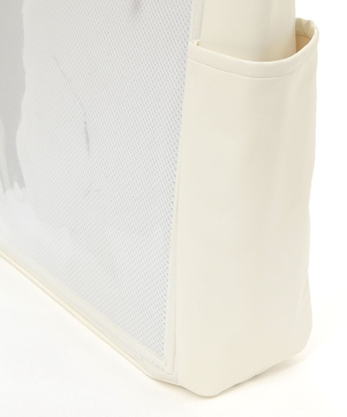 LAKOLE（ラコレ）の「ギャザーマルチトートバッグ / 286453（トートバッグ・レディース・ブラック/シルバー/アイボリー・FREE）」の13枚目の写真