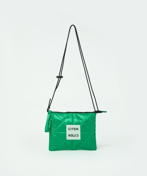 CITEN(シテン)の「<CITEN>CITENパデッドサコッシュ(ショルダーバッグ・レディース・ライトグレー/ブラック/ライム/シルバー/その他4/ダークグレー/ケリーグリーン/ターコイズブルー系・FREE)」の5枚目の写真