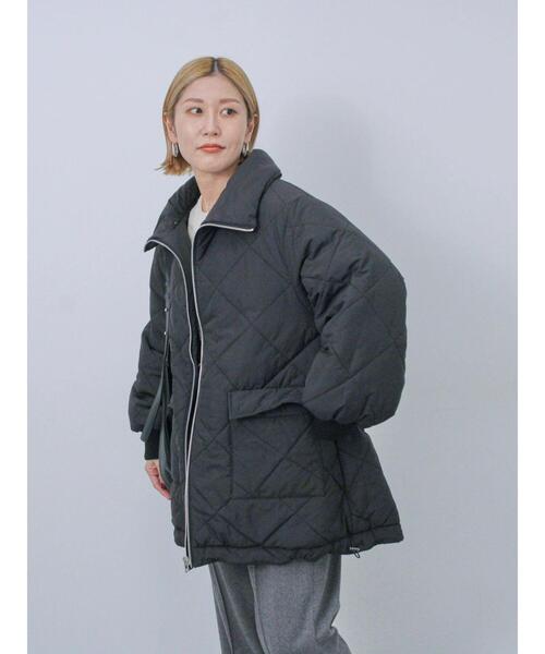 Samansa Mos2 blue（サマンサモスモスブルー）の「リバーシブルドロスト中綿コート（その他アウター・レディース・ブラック/モカ/オフホワイト・F）」の20枚目の写真