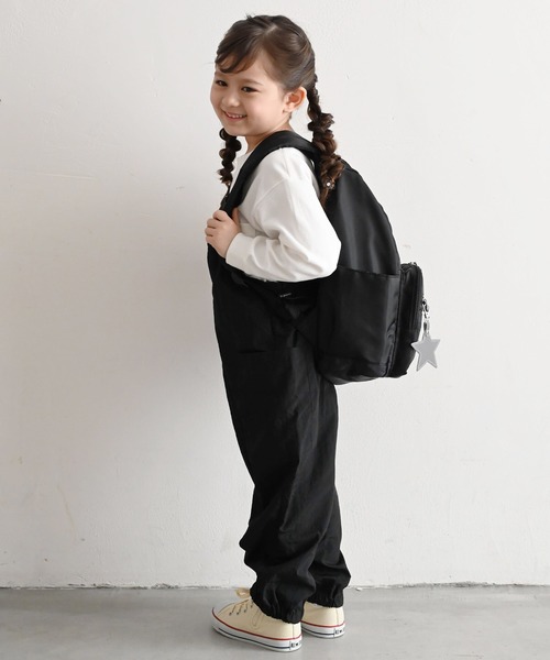 PUPPAPUPO（プッパプーポ）の「キッズリュック チャーム付き Mサイズ（バックパック/リュック・キッズ・グレー/ベージュ/ブラック・FREE）」の4枚目の写真