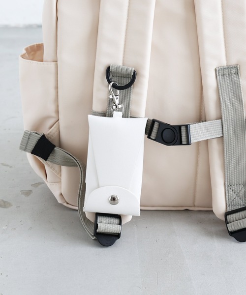 PUPPAPUPO（プッパプーポ）の「キッズリュック チャーム付き Mサイズ（バックパック/リュック・キッズ・グレー/ベージュ/ブラック・FREE）」の17枚目の写真