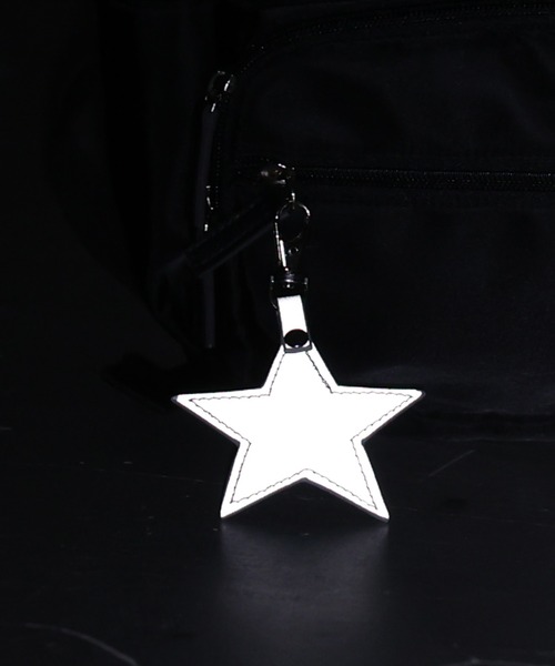 PUPPAPUPO（プッパプーポ）の「キッズリュック チャーム付き Mサイズ（バックパック/リュック・キッズ・グレー/ベージュ/ブラック・FREE）」の22枚目の写真