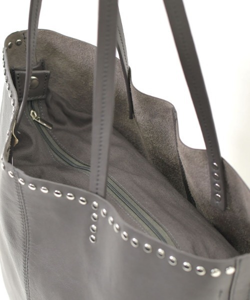 バッグ レザースタッズトート（トートバッグ）｜LAZY SUSAN（レイジー
