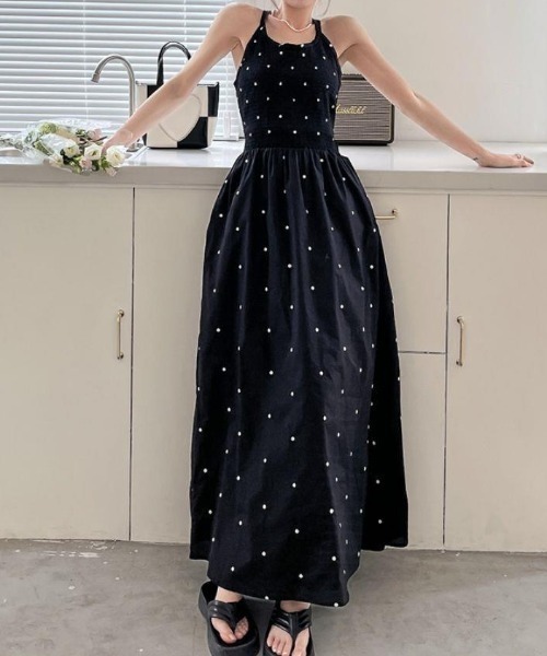 deux amour（ドゥーザムール）の「ウエストシャーリングドット柄キャミOP（ワンピース・レディース・ブラック・FREE）」の2枚目の写真