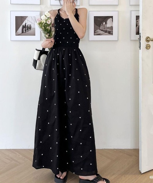 deux amour（ドゥーザムール）の「ウエストシャーリングドット柄キャミOP（ワンピース・レディース・ブラック・FREE）」の4枚目の写真