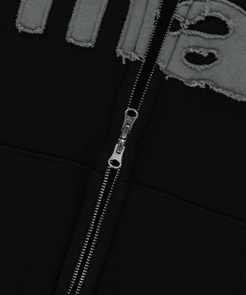 MAHAGRID（マハグリッド）の「『mahagrid/マハグリッド』 CUT OFF APPLIQUE ZIP-UP HOODIE/カットオフアップリケ ジップアップ パーカー（パーカー・レディース・グレー/ブラック・L/M）」の9枚目の写真