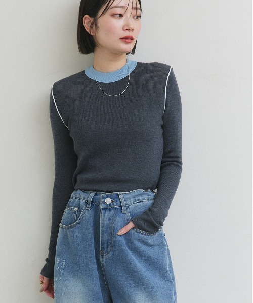 ad thie(アドティエ)の「バイカラー クルーネック ニットトップス(Tシャツ/カットソー・レディース・グレー/ブラック/アイボリー/ブラウン・FREE)」の2枚目の写真