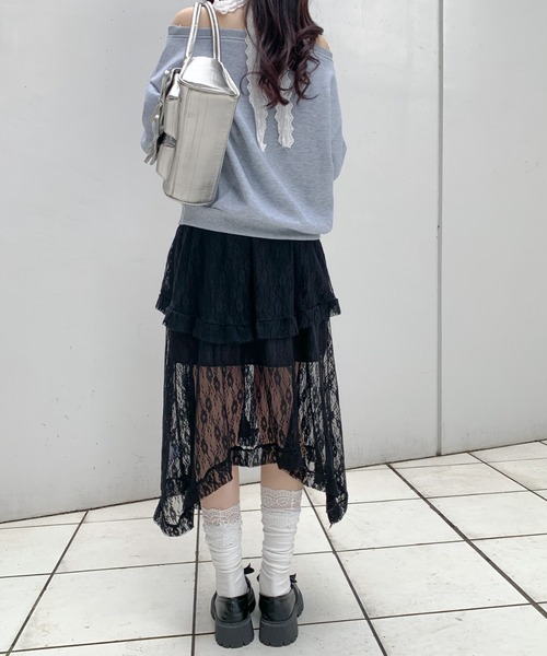 Mejoul(メジュール)の「アシンメトリー レースシアーフレアスカート(スカート・レディース・ホワイト/ブラック・M/S)」の11枚目の写真