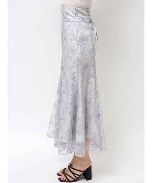 MERCURYDUO(マーキュリーデュオ)の「ラインフラワーバックレースアップ刺繍スカート(スカート・レディース・ベビーピンク/ブルー/ラベンダー・X-SMALL/SMALL/MEDIUM)」の13枚目の写真