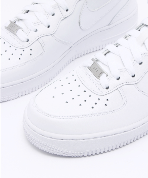 Khaju（カージュ）の「NIKE AIR FORCE 1 MID（スニーカー・レディース・ホワイト・35/45/40）」の5枚目の写真