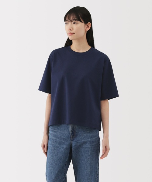 無印良品（ムジルシリョウヒン）の「婦人　涼感ＵＶカットクルーネックワイド半袖Ｔシャツ（Tシャツ/カットソー・レディース・チャコールグレー/クリーム/ブラック/ホワイト/ネイビー/ラベンダー・S/M/L/XL）」の5枚目の写真